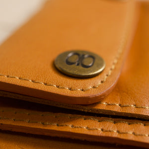 Leather Goods | Vegetable Tanned Leather | draft-8 | Leather Products | Leather Bags | Leather Belts | Leather Wallets | Card Holders