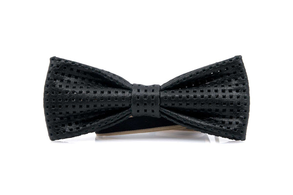 Bow Tie NEAT Black